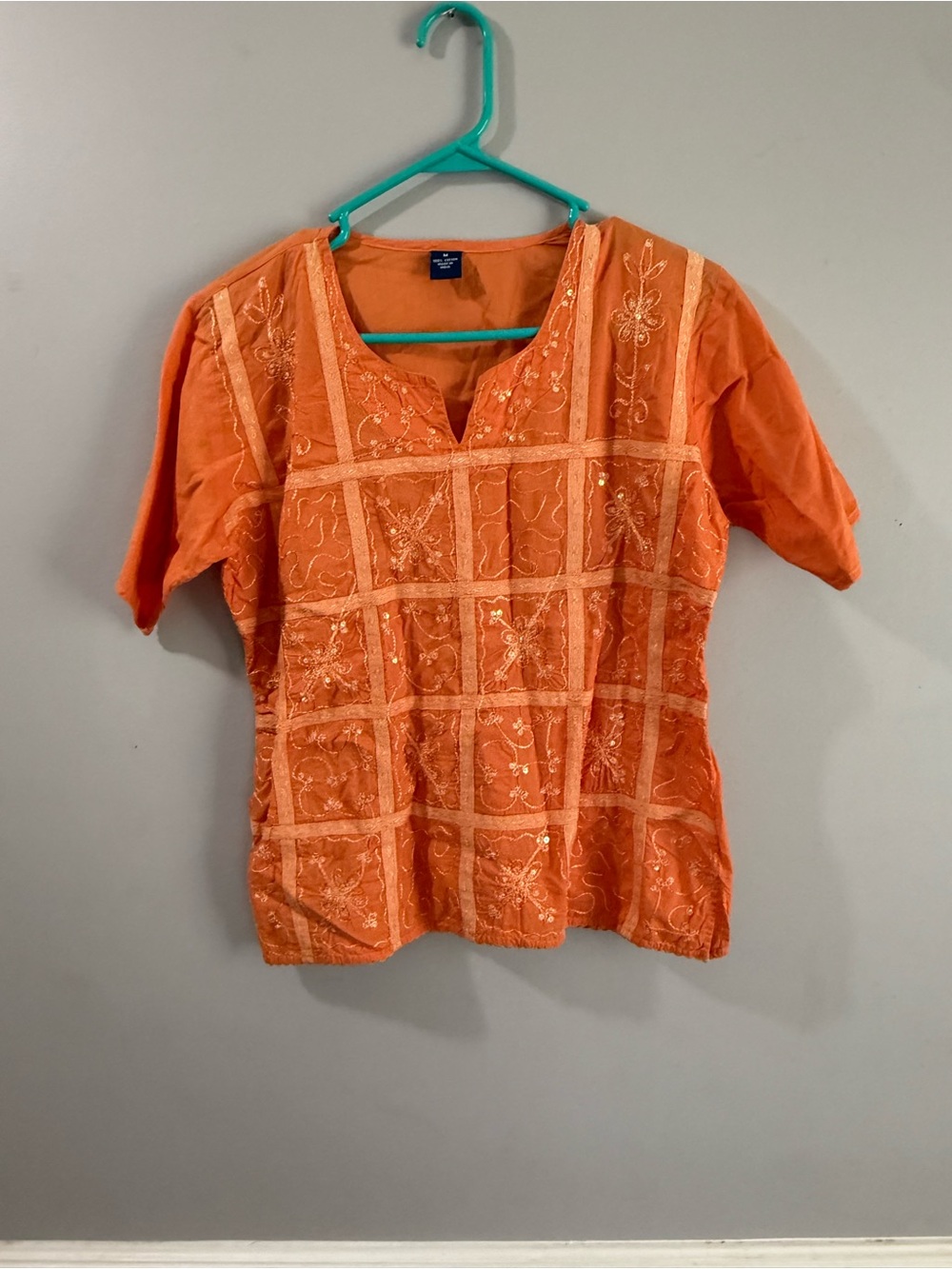 Source Unknown Orange Embroidered Women's Short-Sleeve Top